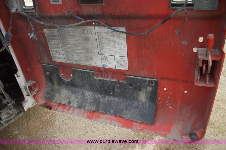 image for item 5558 2003 Bobcat 863 skid steer