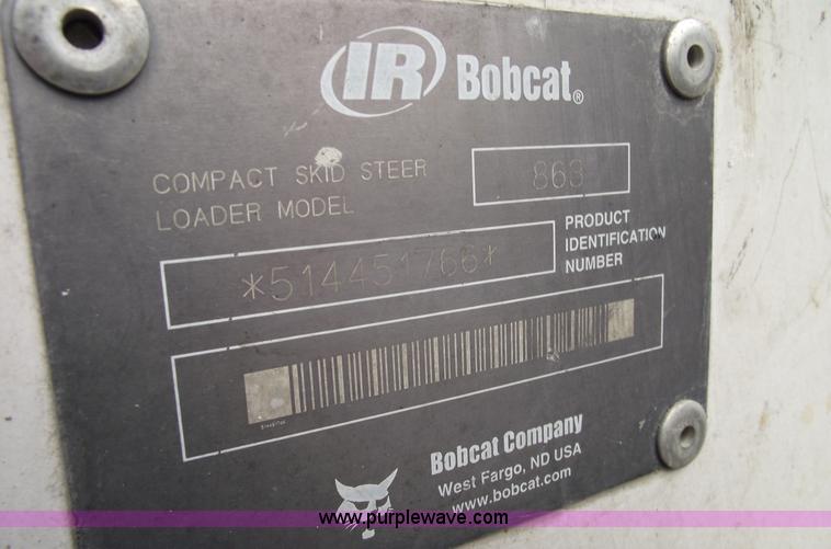 image for item 5558 2003 Bobcat 863 skid steer