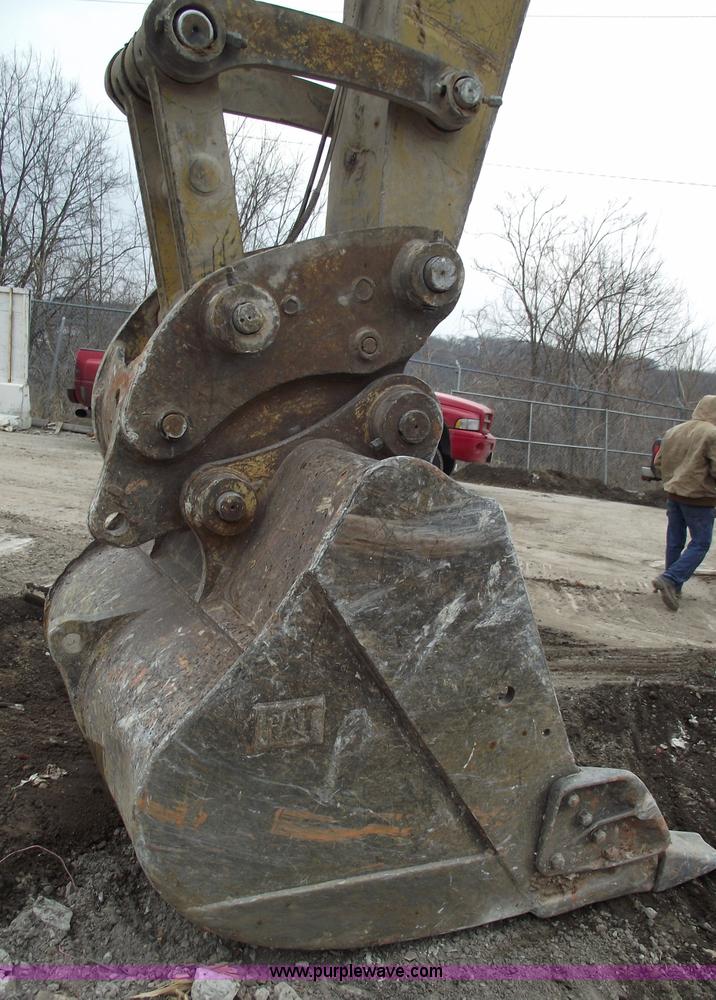 image for item 5561 2004 Caterpillar 345BL excavator