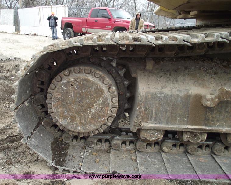 image for item 5561 2004 Caterpillar 345BL excavator