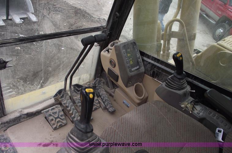 image for item 5561 2004 Caterpillar 345BL excavator