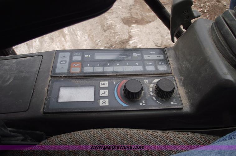 image for item 5561 2004 Caterpillar 345BL excavator