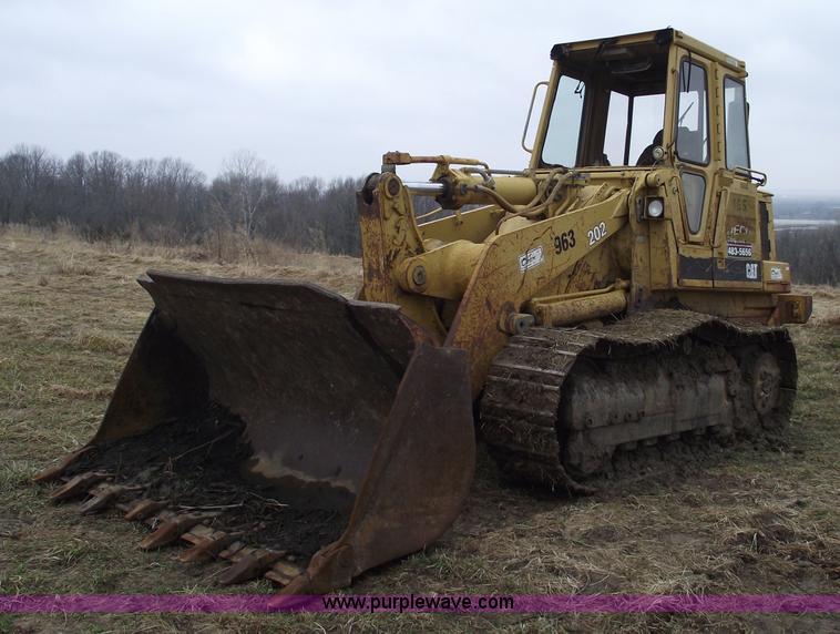 image for item 5577 1993 Caterpillar 963 track loader