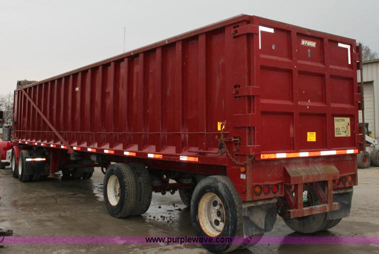 image for item 6353 2005 Steco 41' tandem axle ejection trailer