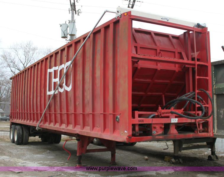 image for item 6354 1987 41' tandem axle ejection trailer