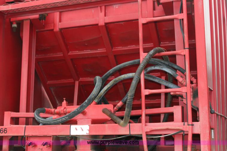 image for item 6354 1987 41' tandem axle ejection trailer