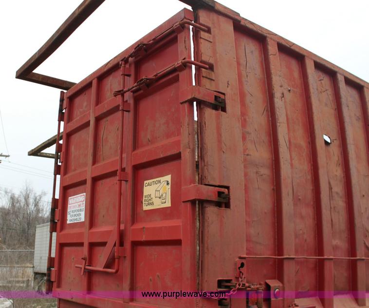 image for item 6354 1987 41' tandem axle ejection trailer