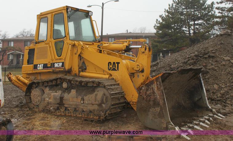 image for item 6363 Caterpillar 963B track loader