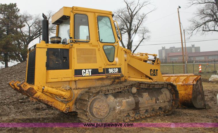 image for item 6363 Caterpillar 963B track loader