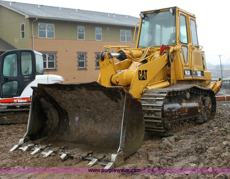 image for item 6363 Caterpillar 963B track loader