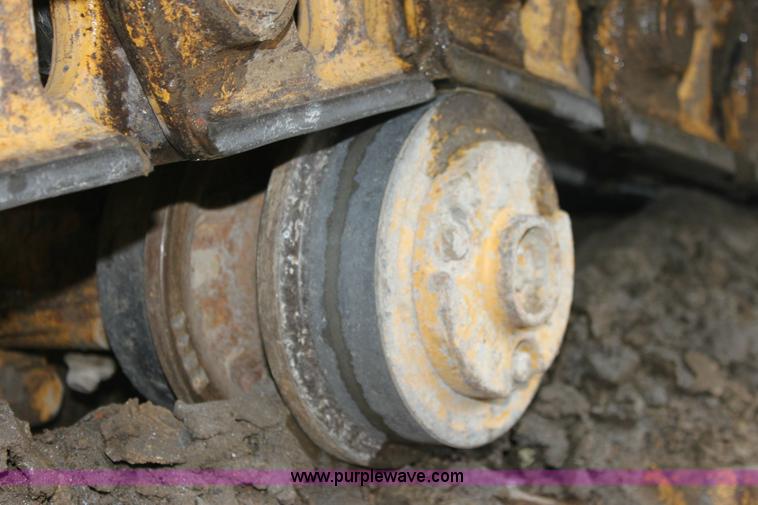 image for item 6363 Caterpillar 963B track loader