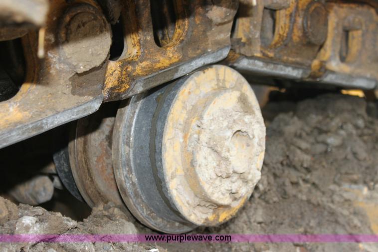 image for item 6363 Caterpillar 963B track loader