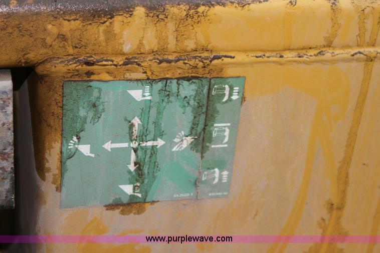 image for item 6363 Caterpillar 963B track loader