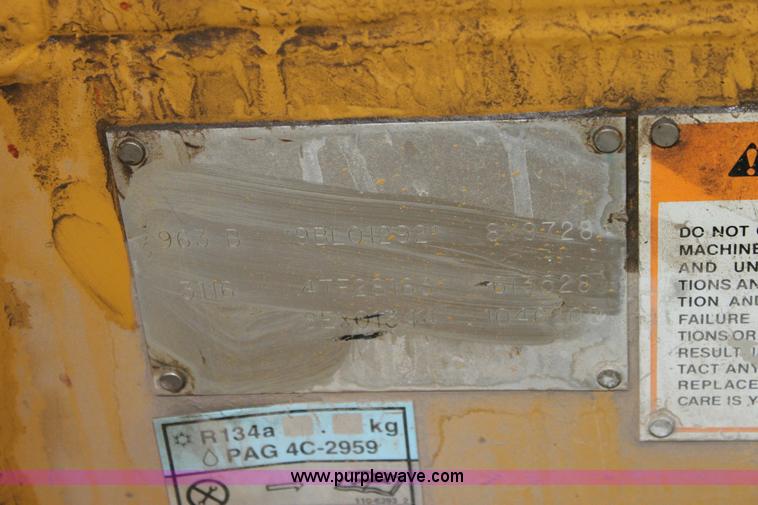 image for item 6363 Caterpillar 963B track loader