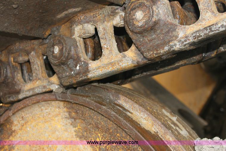 image for item 6364 1998 Caterpillar 963B track loader