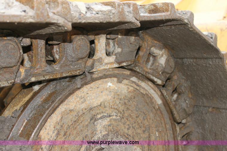 image for item 6364 1998 Caterpillar 963B track loader