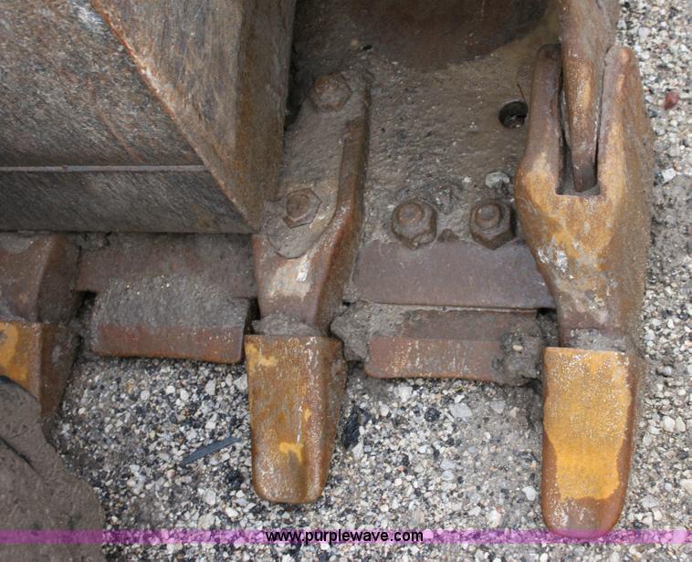 image for item 6364 1998 Caterpillar 963B track loader