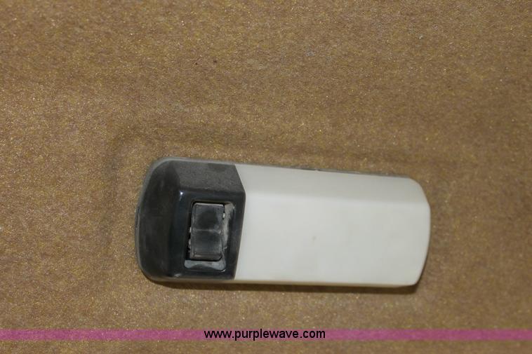 image for item 6364 1998 Caterpillar 963B track loader