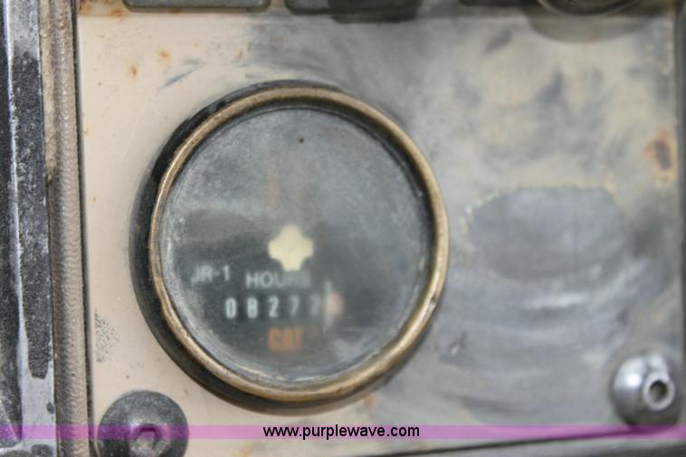 image for item 6364 1998 Caterpillar 963B track loader