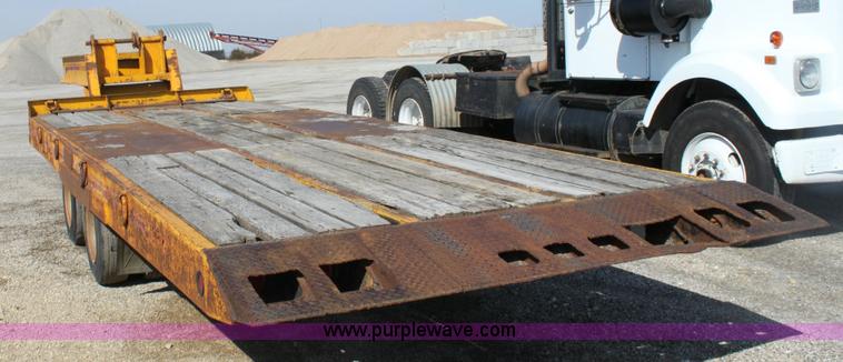 image for item 6531 1989 Hi-Tensile tandem axle tilt trailer