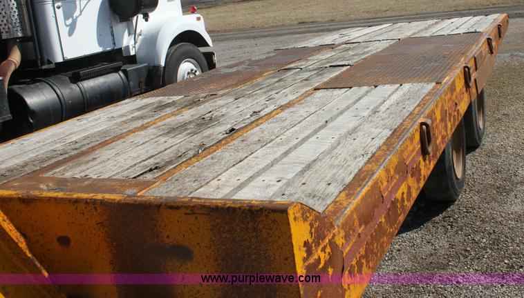 image for item 6531 1989 Hi-Tensile tandem axle tilt trailer