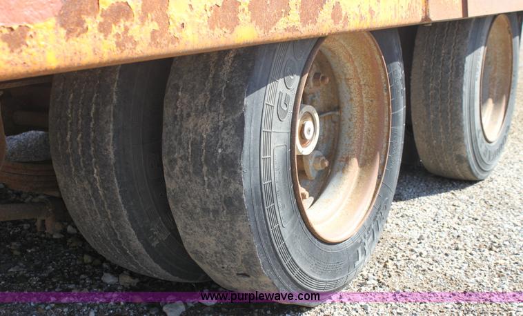 image for item 6531 1989 Hi-Tensile tandem axle tilt trailer