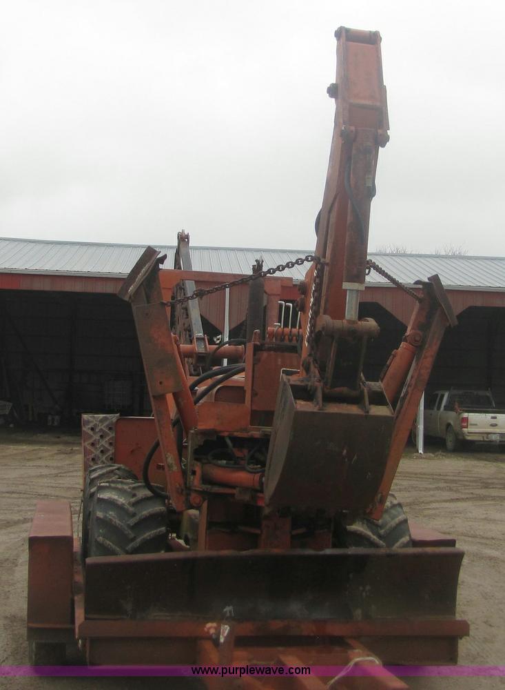 image for item 6954 Ditch Witch R65 trencher