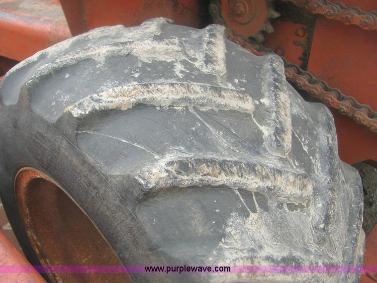 image for item 6954 Ditch Witch R65 trencher