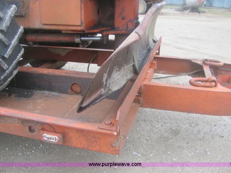 image for item 6954 Ditch Witch R65 trencher