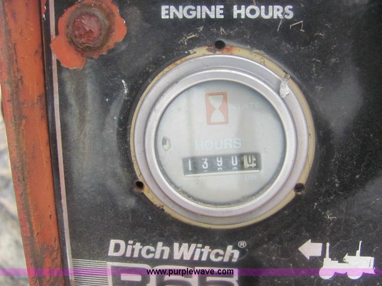 image for item 6954 Ditch Witch R65 trencher