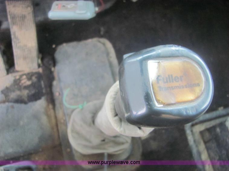 image for item 6965 1988 Peterbilt 377 cab and chassis