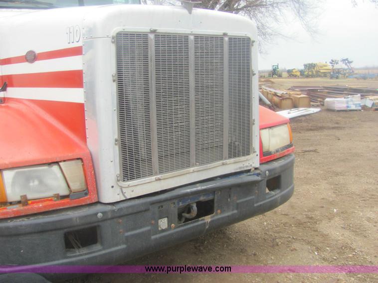 image for item 6965 1988 Peterbilt 377 cab and chassis