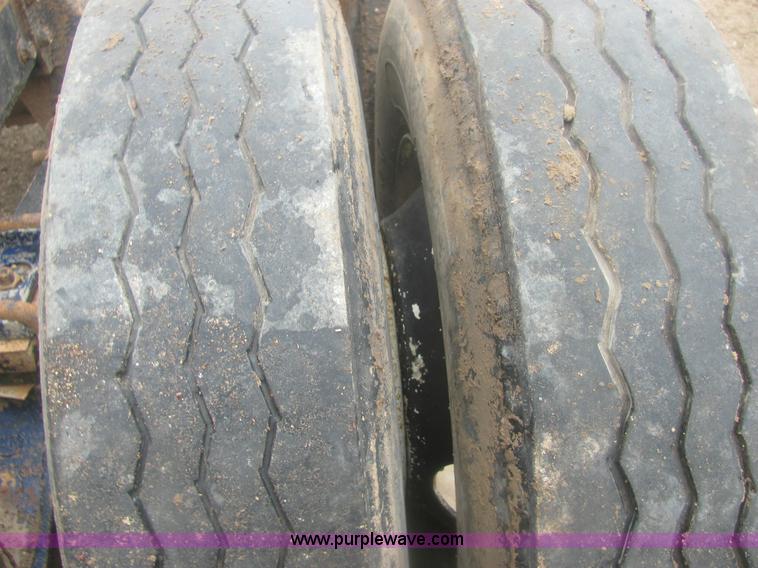 image for item 6965 1988 Peterbilt 377 cab and chassis