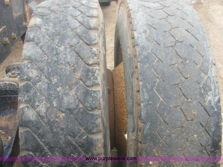 image for item 6965 1988 Peterbilt 377 cab and chassis