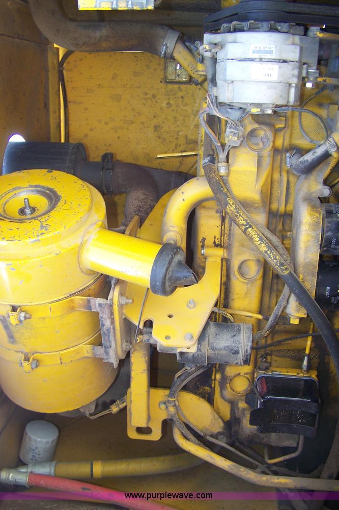 image for item 7464 1990 John Deere 624E wheel loader