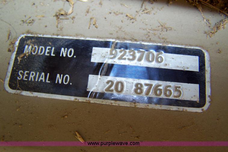 image for item 7464 1990 John Deere 624E wheel loader