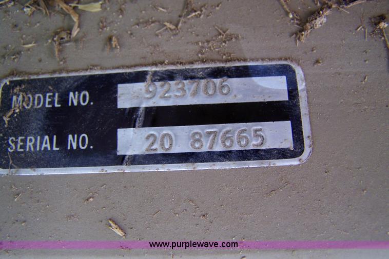 image for item 7464 1990 John Deere 624E wheel loader