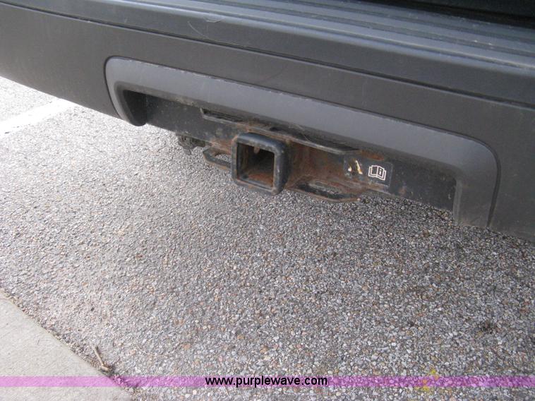 image for item 8014 2004 Ford Expedition XLT SUV