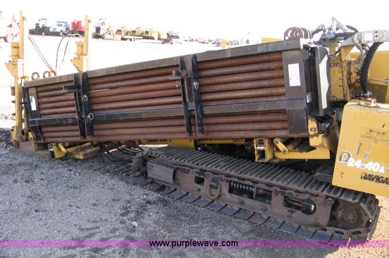 image for item 8018 Vermeer D24X40A Navigator boring machine