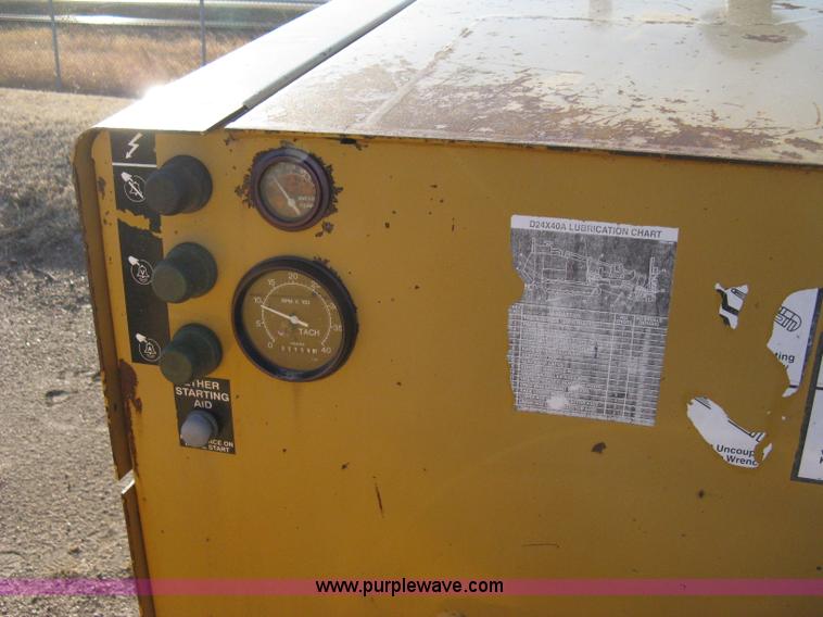 image for item 8018 Vermeer D24X40A Navigator boring machine