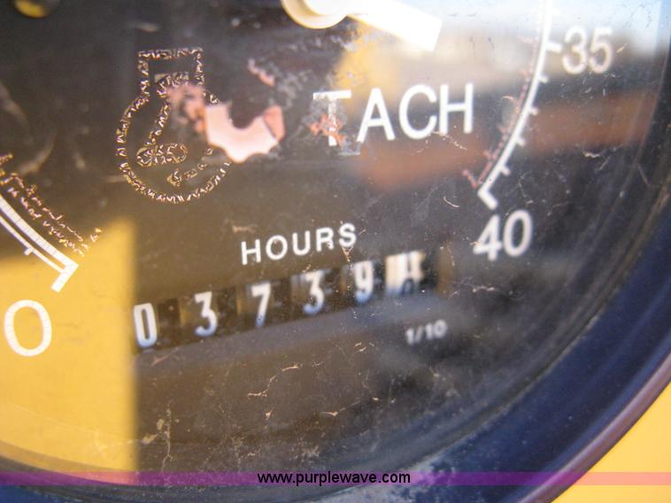 image for item 8018 Vermeer D24X40A Navigator boring machine