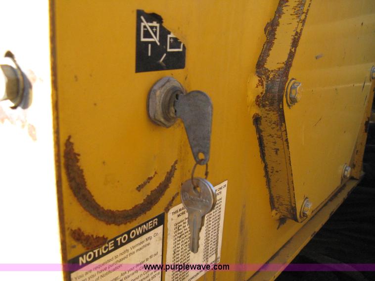 image for item 8018 Vermeer D24X40A Navigator boring machine