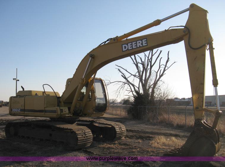 image for item 8019 John Deere 200LC excavator