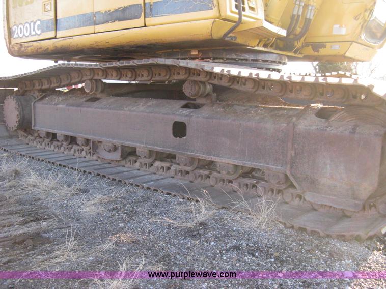 image for item 8019 John Deere 200LC excavator