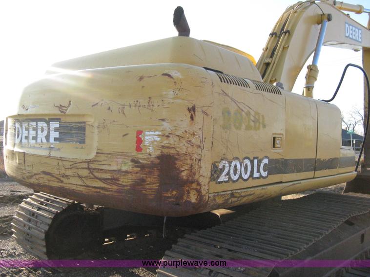 image for item 8019 John Deere 200LC excavator