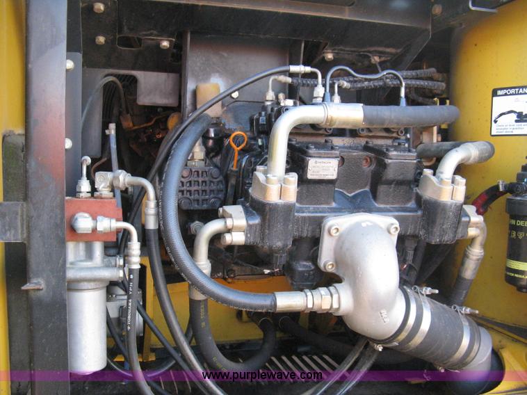 image for item 8019 John Deere 200LC excavator