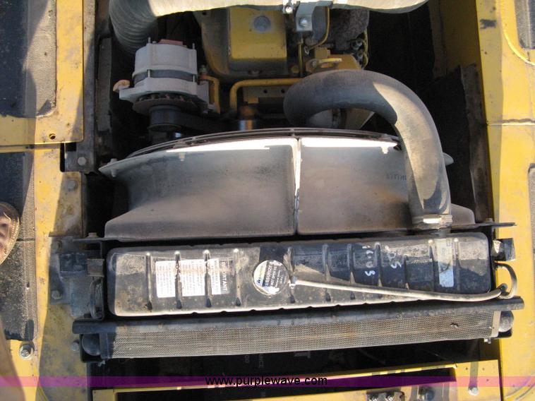 image for item 8019 John Deere 200LC excavator