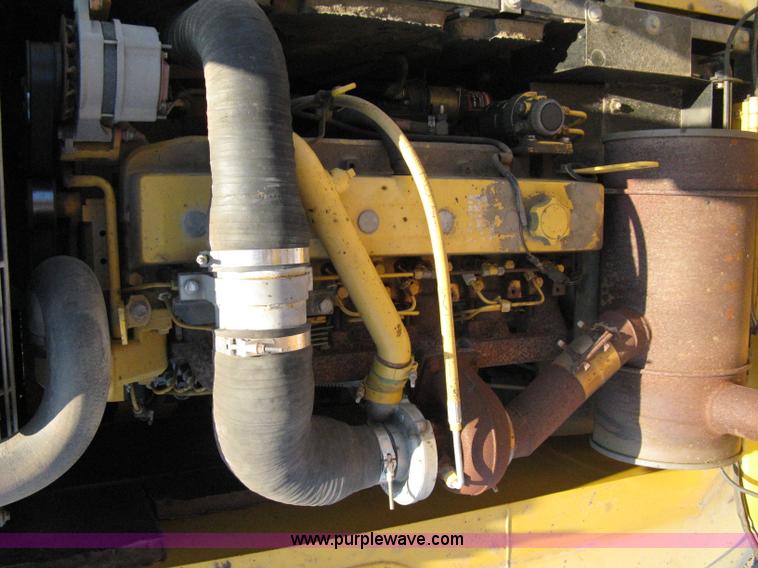 image for item 8019 John Deere 200LC excavator