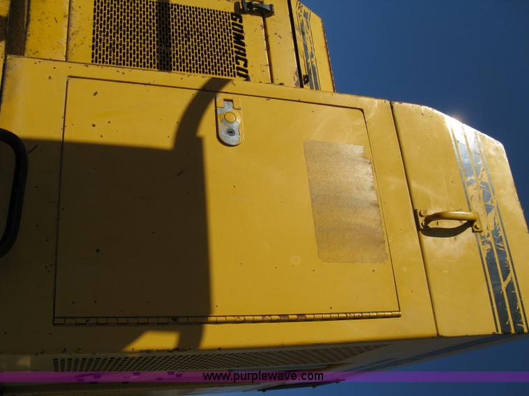 image for item 8020 Gomaco GT3600 curb machine