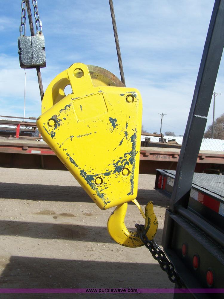 image for item 8083 1984 Ford LT8000 semi truck with Terex RO boom